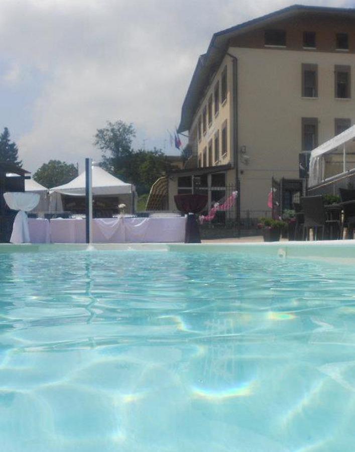 Albergo Ristorante Miramonti Toano Extérieur photo