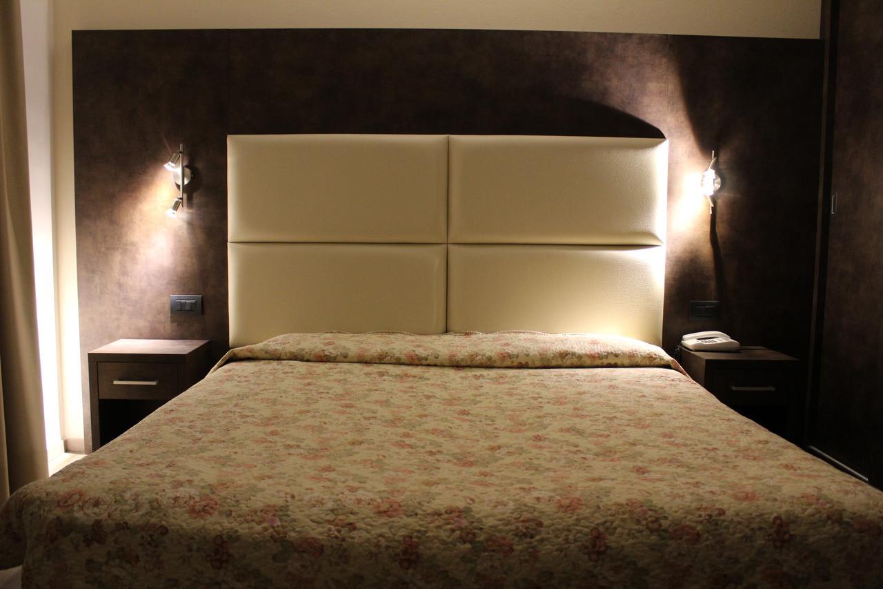 Albergo Ristorante Miramonti Toano Extérieur photo